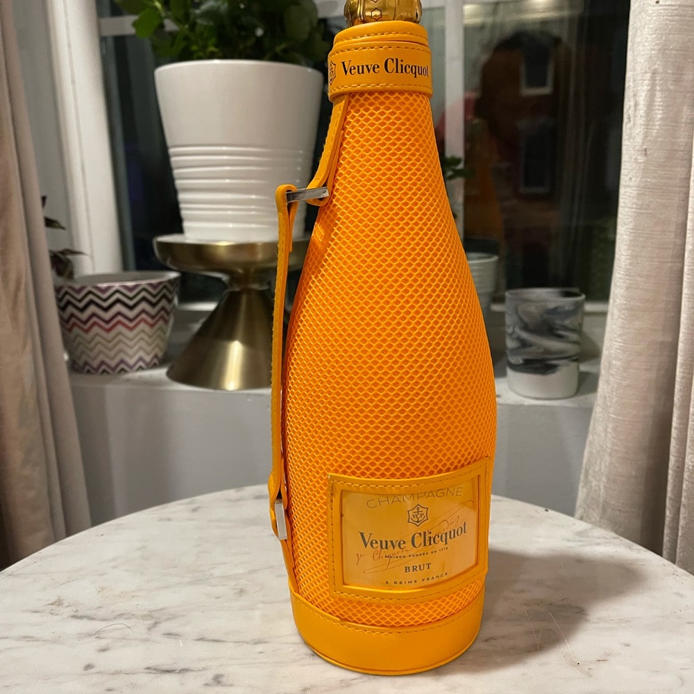 Veuve Clicquot Ice Jacket